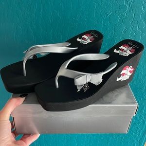 Jessica Simpson anchor wedges